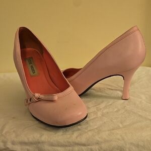 Steve Madden Pink Heels with Bow Detail